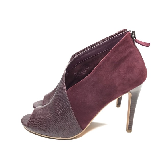 Halogen Shoes - Like NEW! Halogen Riley open toe bootie